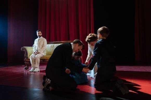 Fanny & Alexander Fanny & Alexander