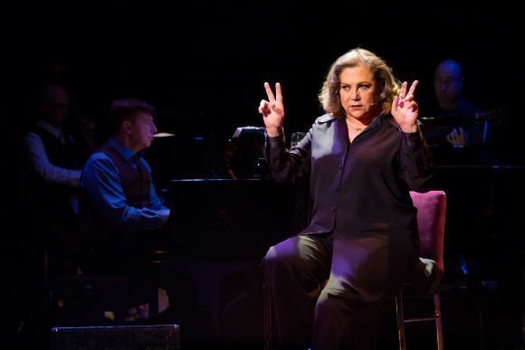 Kathleen Turner - Finding My Voice Kathleen Turner - Finding My Voice